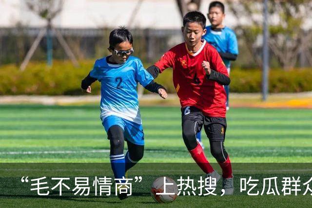 “毛不易情商”上热搜，吃瓜群众没必要断章取义 | 新京报快评